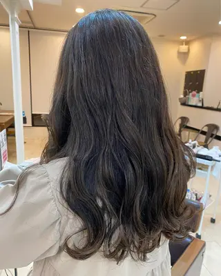 セミロング カラー 菜 摘のヘアスタイル