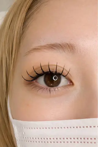 マツエク・マツパ ecru. eyelashのマツエク・マツパデザイン