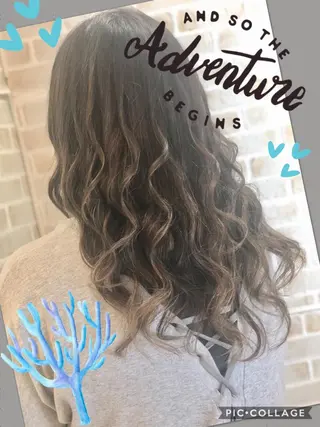 ロング カラー 永島 桜のヘアスタイル