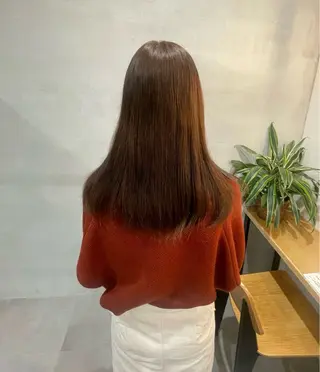 ロング カラー ルプラボウ りく/艶カラーのヘアスタイル