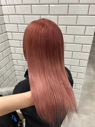 ロング カラー newi赤羽 HINATAのヘアスタイル