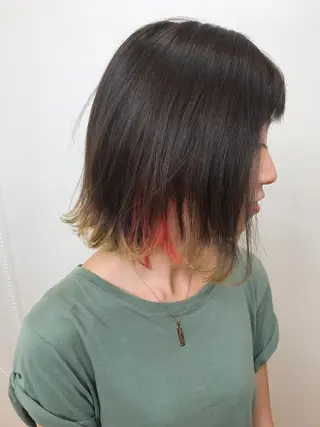 ショート カラー 湯浅 了一のヘアスタイル