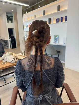 ロング ヘアアレンジ/ 透明感カラー/まひろのヘアスタイル