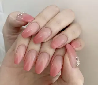 ミディアム ninabeauty 新宿のネイルデザイン