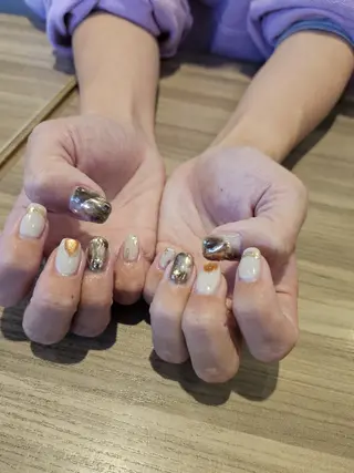 ネイル emust.nail   のネイルデザイン