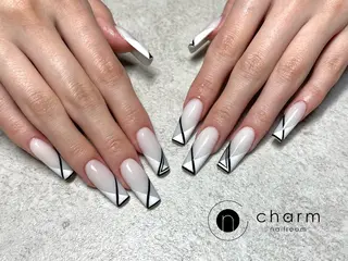 ネイル ネイルルーム チャームのネイルデザイン