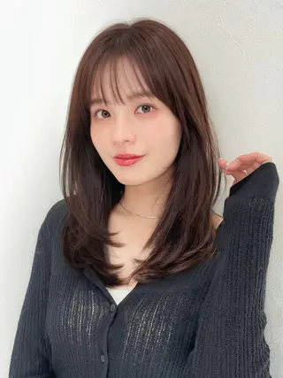 ミディアム 似合わせ/小顔/ 韓国✨KAITOのヘアスタイル