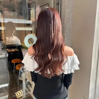 ロング カラー 芦刈 咲来のヘアスタイル