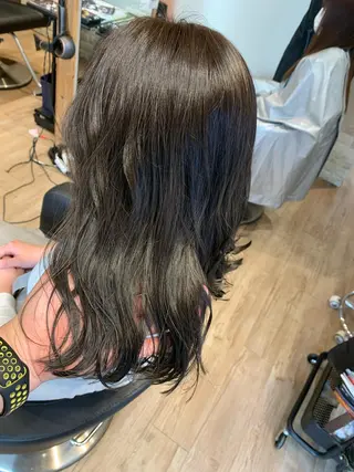 ミディアム カラー 大久保 隆蔵のヘアスタイル