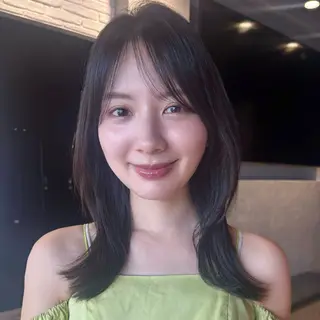 ミディアム カラー 顔まわり🥨レイヤー /透明感/水口舞奈のヘアスタイル