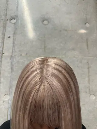 ロング 🎀ダブルカラー hinata🎀のヘアスタイル