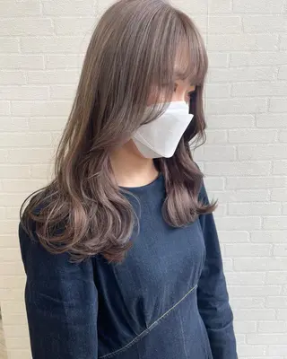 セミロング カラー 立川 奈那子のヘアスタイル