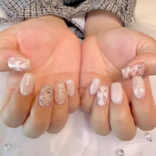 ネイル nail salon e'mu💐のネイルデザイン