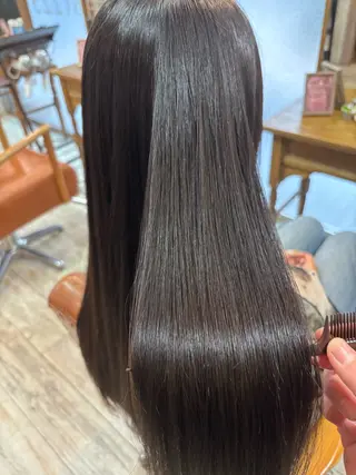 ロング KUMA／髪質改善 🎀のヘアスタイル