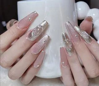 ネイル Pure&Rich Nailのネイルデザイン