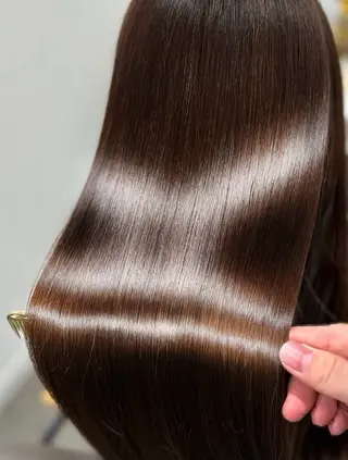 ロング 神戸/karina /レイヤー/透明感のヘアスタイル