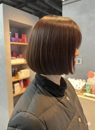 ショート 小山洋次/阪急茨木/ 透明感カラーショートのヘアスタイル