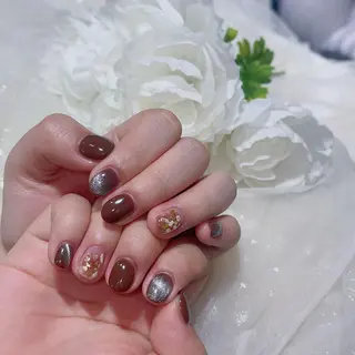 ネイル Queens テイのネイルデザイン