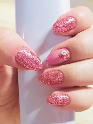 ネイル CROWN プライベートサロンのネイルデザイン