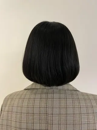カラー 表参道ミディアム レイヤー山岸季生のヘアスタイル
