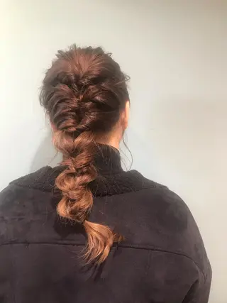 ヘアアレンジ 泉谷 莉可のヘアスタイル