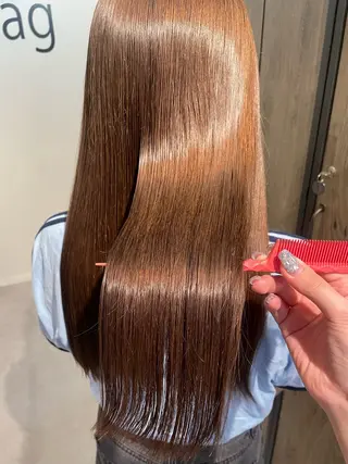 ロング 原 麻耶のヘアスタイル