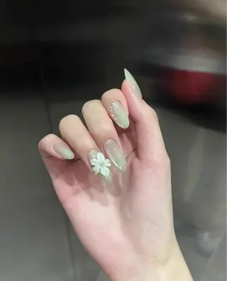 カラー AIN Nailのネイルデザイン