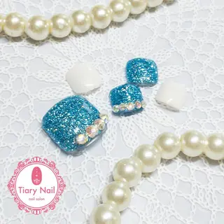 ネイル tiarynail K K🐼のネイルデザイン