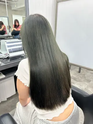 ロング カラー 暖色カラー得意🔥 栗俣嵐のヘアスタイル