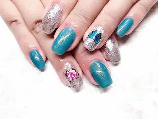 ネイル マジック ミラーのネイルデザイン