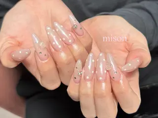 ネイル mison 安形友花のネイルデザイン