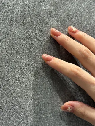 ネイル CLEMORE NAIL 浦和店所属・金子 芽梨愛のネイルデザイン