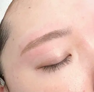 アイブロウ 【眉毛サロン】アカヌケボーイズクラブ三軒茶屋店所属・eyebrow salonの眉毛・アイブロウイメージ