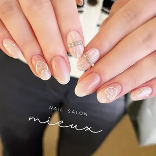 ネイル nailsalon mieuxのネイルデザイン