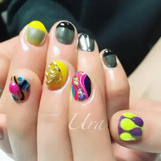 ネイル UrakoNail 《nail》のネイルデザイン