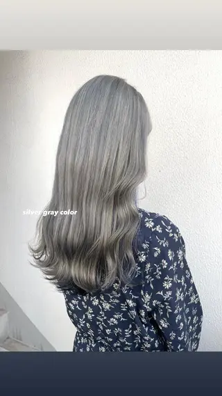 ロング カラー パーマ ヘアアレンジ メンズ キッズ ネイル マツエク・マツパ アイブロウ 透明感カラー・レイヤ ー🎀amika🎀のヘアスタイル