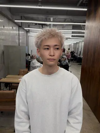 カラー メンズ メンズショート/ 海外ブロンド/ｿｳﾀのヘアスタイル