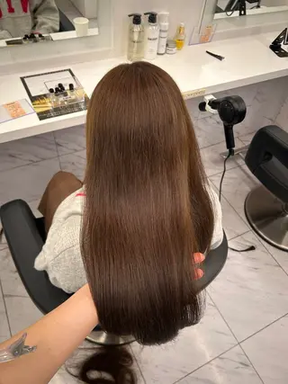 カラー 🥯縮毛/レイヤー/ ベージュヘア🥯のヘアスタイル