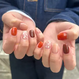 ネイル Yumi シンプルネイルのネイルデザイン