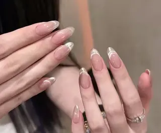 ネイル エリ🫧 nail池袋東口のネイルデザイン
