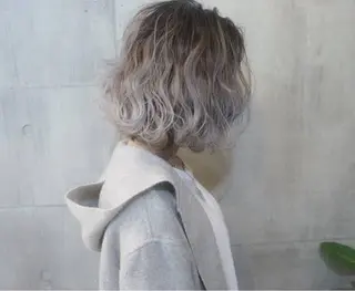 セミロング パーマ 縮毛矯正メンズパーマ 髪質改善特化のヘアスタイル