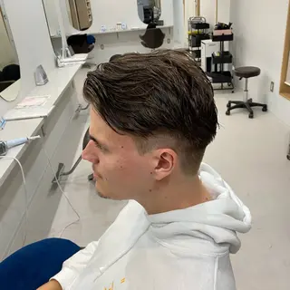 ショート メンズ 藤井 拓也のヘアスタイル