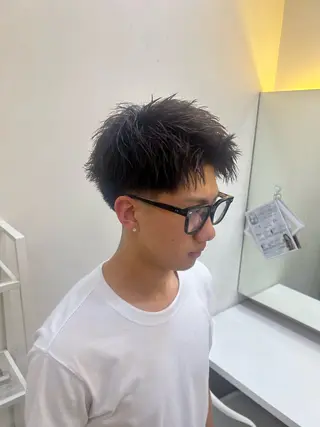 ショート メンズ TUM🔥フェード/ メンズパーマのヘアスタイル