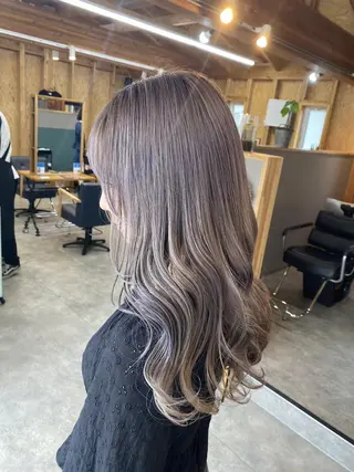 ロング 💕モテベージュ 🧡NANAKO🧡のヘアスタイル