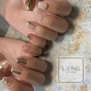 ネイル S. JEWELのネイルデザイン