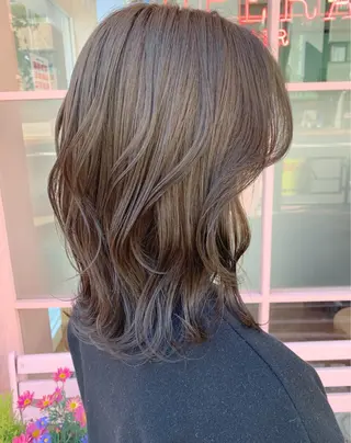 ミディアム カラー Ebihara Satomiのヘアスタイル