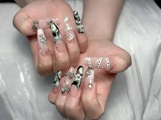 ネイル 小林 凛のネイルデザイン