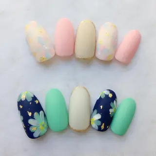 ネイル エルネイル アシスタントのネイルデザイン