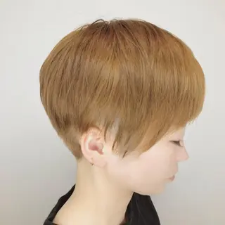ショート カラー 上田 篤史のヘアスタイル