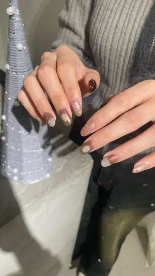 ネイル shiro Totalo   Beauty Salon所属・Shiro 佐鳴台店 IZUMIのネイルデザイン